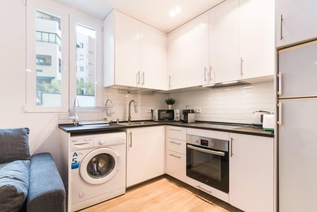 Amazing Apartment! Quiet And Bright, Madrid. Екстер'єр фото